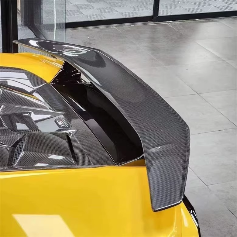 Spoiler Rear Wing High Quality Fast Delivery Prepreg Dry Carbon Fiber Body Kits for Lamborghini Huracan