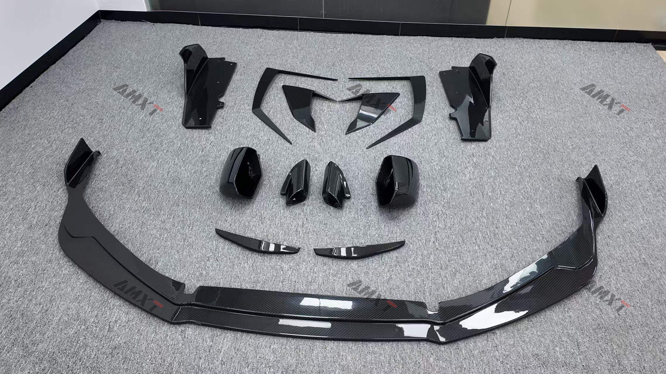 Dry Carbon Fiber Sto Upgrade V Style Body Kits for Lamborghini Huracan Front Lip Hood Vent Side Skirts Rear Windows Trims