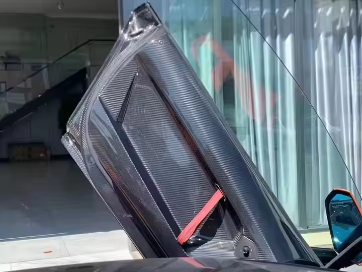 High Quality Fast Delivery Whole Sale Price Dry Carbon Fiber SVJ Door Panel Car Doors Body Kits for Lamborghini Aventador Lp700