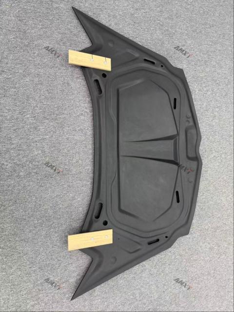 1016 Dry Carbon Front Bonnet Hood Excellent Quality Exterior Accessory With Good Fitment for Lamborghini Aventador