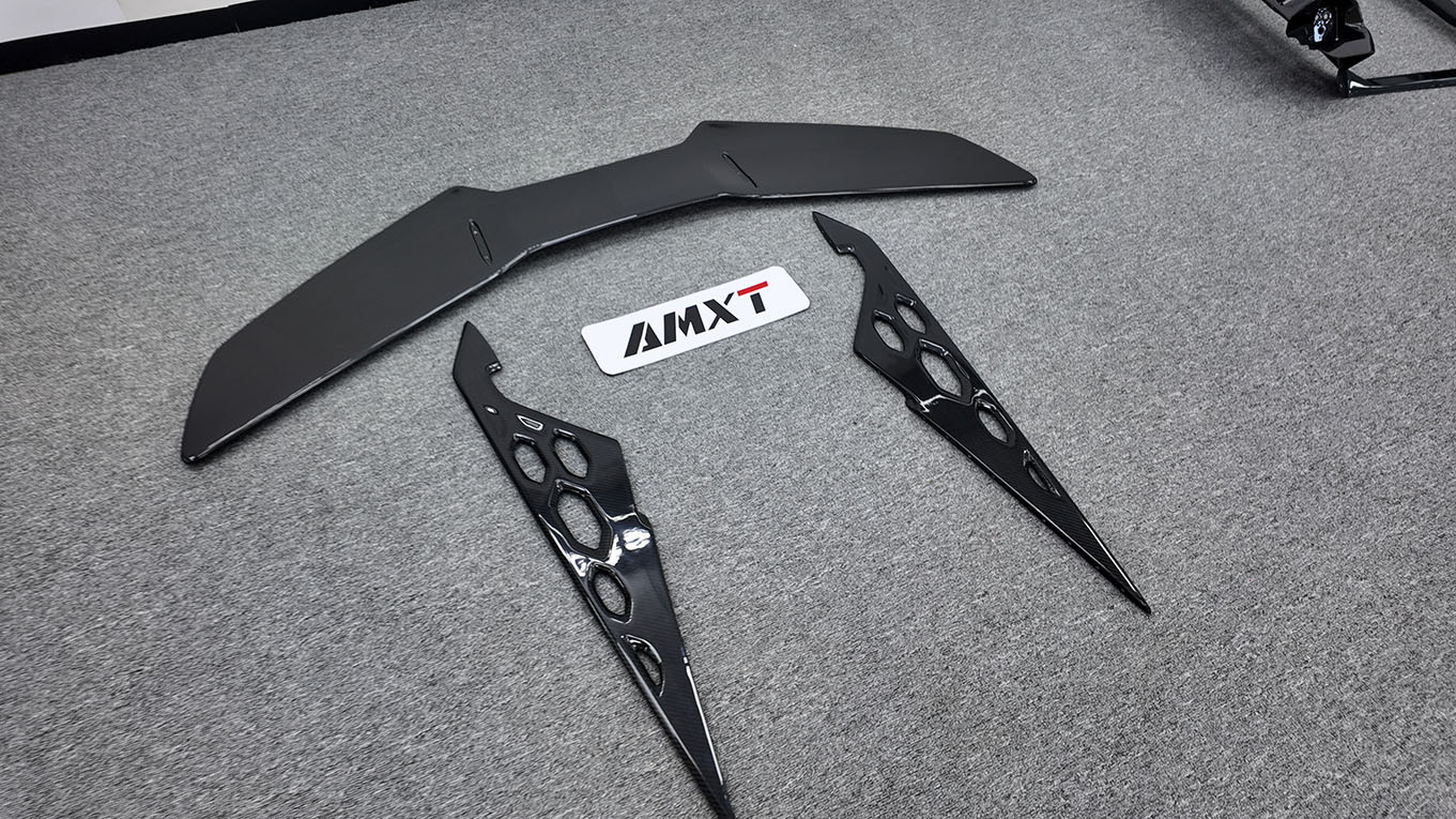Dry Carbon Fiber DUKE Wing Car Rear Spoiler for Lamborghini Revuelto