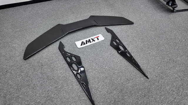Dry Carbon Fiber DUKE Wing Car Rear Spoiler for Lamborghini Revuelto