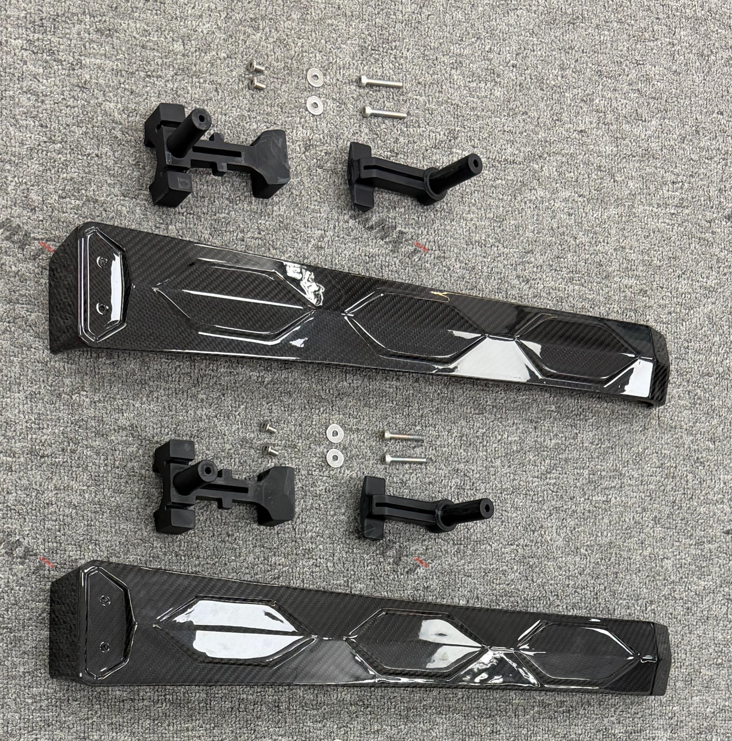 Dry Carbon Engine Compartment Cover for Lamborghini Revuelto Good Fitment