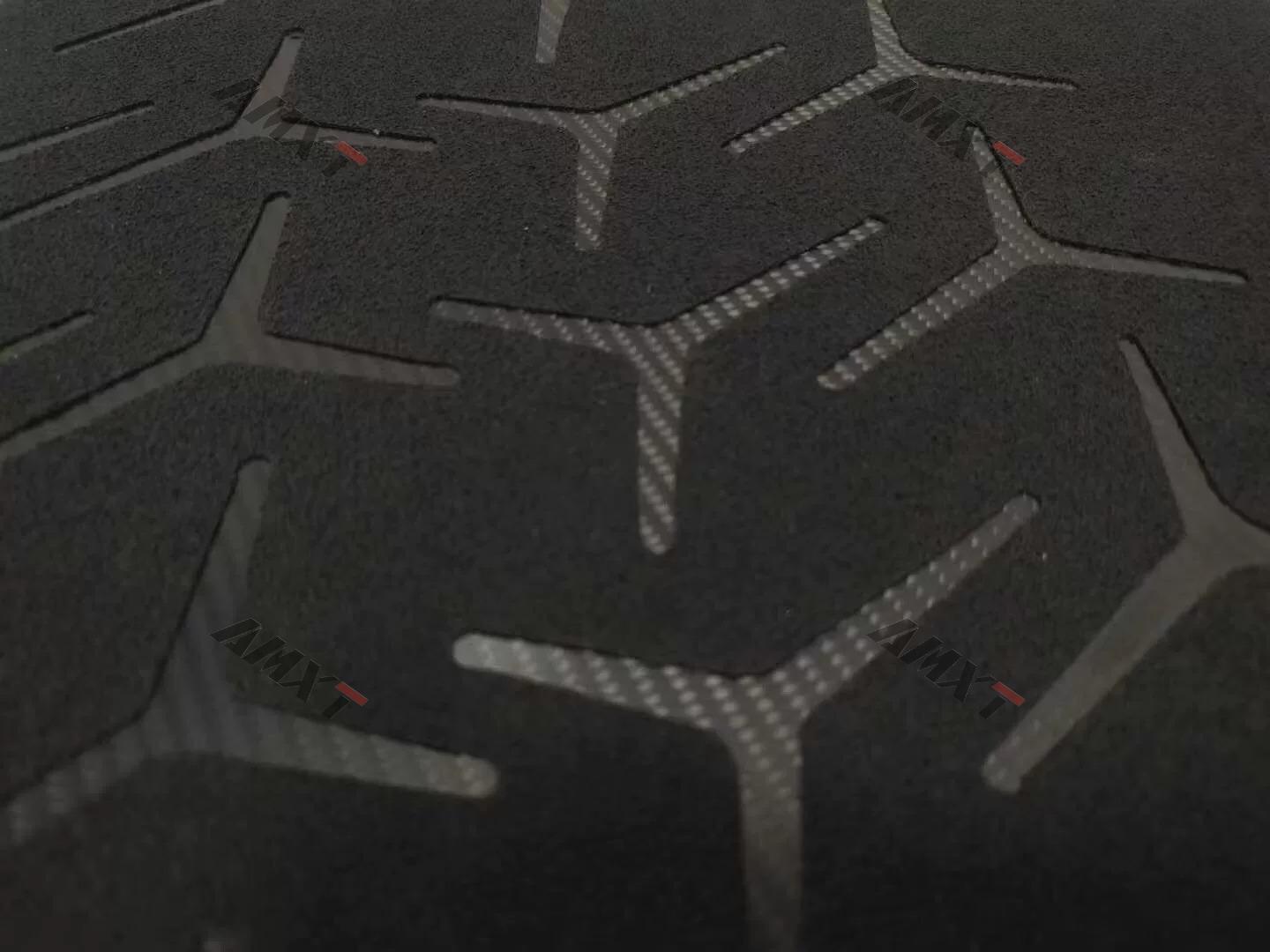 High Quality Fast Delivery Dry Carbon Fiber Floor Mats for Lamborghini Aventador LP700 Upgrade to SVJ Interior Parts