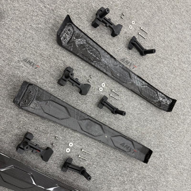 Dry Carbon Engine Compartment Cover for Lamborghini Revuelto Good Fitment