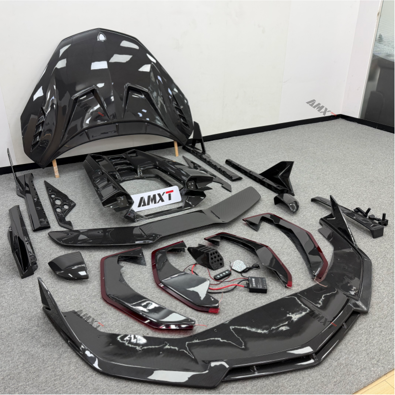 Dry Carbon Fiber Car Duke Body Kits for Lamborghini Revuelto