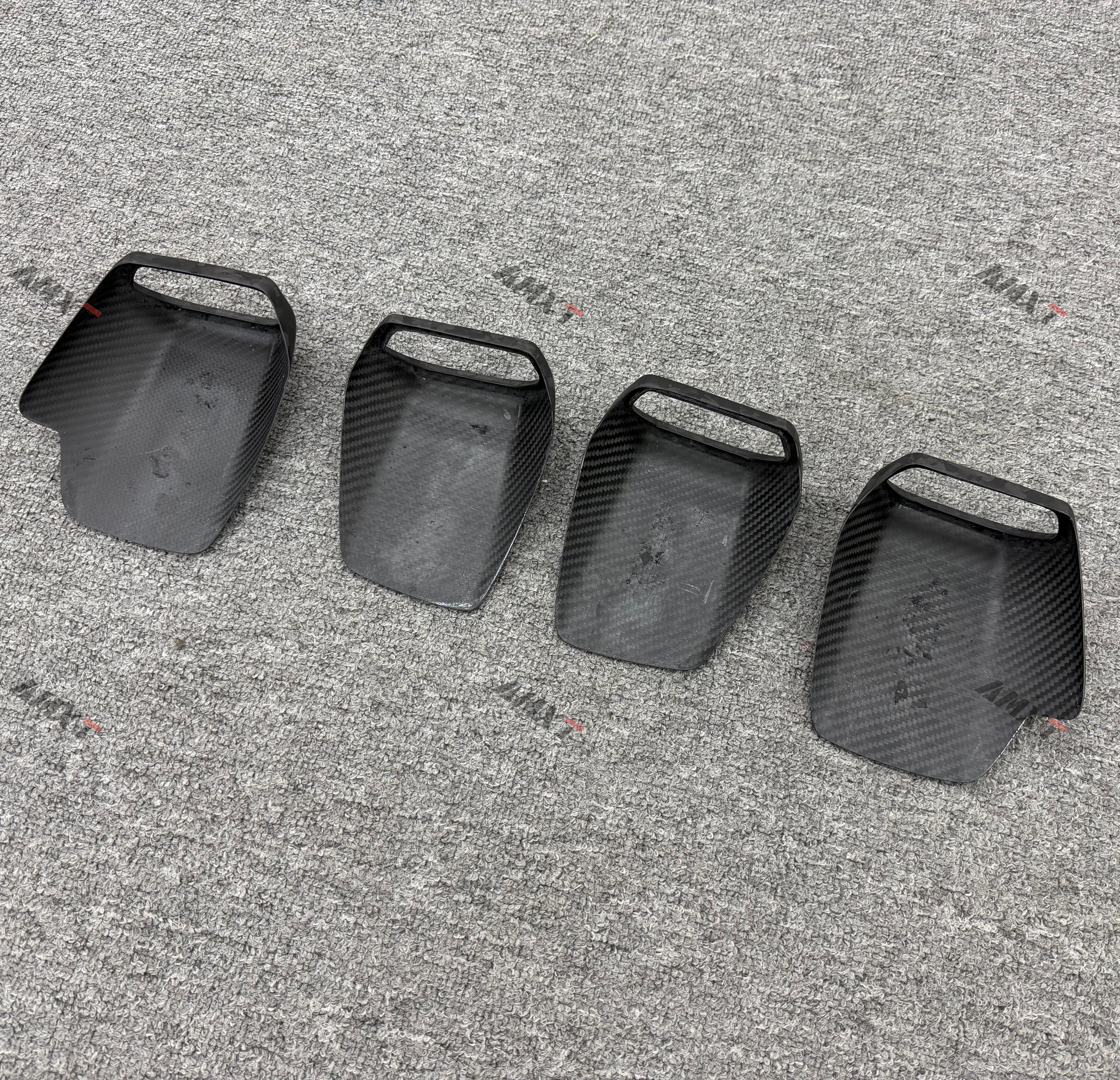 Dry Carbon Fiber Sports Interior AC Cover Vent Air Conditioner Outlet for Lamborghini Huracan