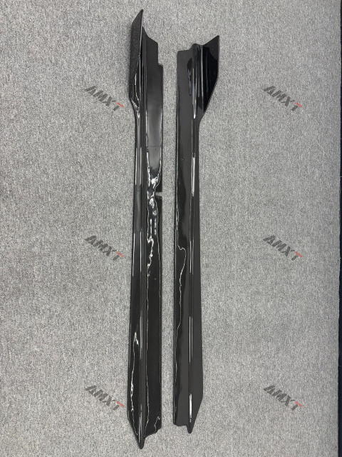 High Quality Fast Delivery Whole Sale Price Dry Carbon Fiber Vors Side Skirt Body Kits for Lamborghini Huracan LP580 LP610