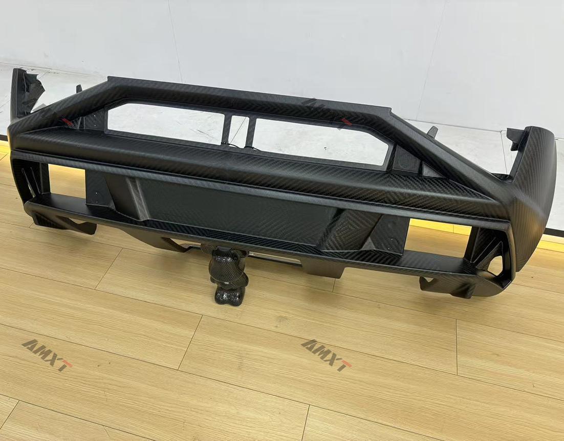 New High Quality Dry Carbon Fiber Car Rear Bumper for Gallardo-Bolt-On Installation Carbon Black 100% Fitment 2008-2013
