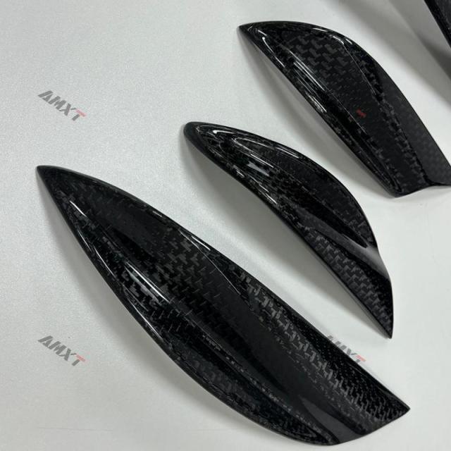 High Quality Fast Delivery Whole Sale Price Wet Carbon Fiber M Style Canards Body Kits for Lamborghini URUS