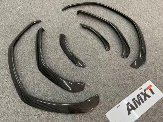 High Quality Fast Delivery Whole Sale Price Dry Carbon Fiber Topcar Wheel Brow Body Kits for Lamborghini Urus