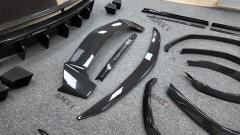Urus Mansory Body Kits for Lamborghini Excellent Quality Fast Delivery Dry Carbon Fiber Front Lip Side Skirt Rear Diffuser Hood
