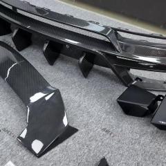 Urus Mansory Body Kits for Lamborghini Excellent Quality Fast Delivery Dry Carbon Fiber Front Lip Side Skirt Rear Diffuser Hood