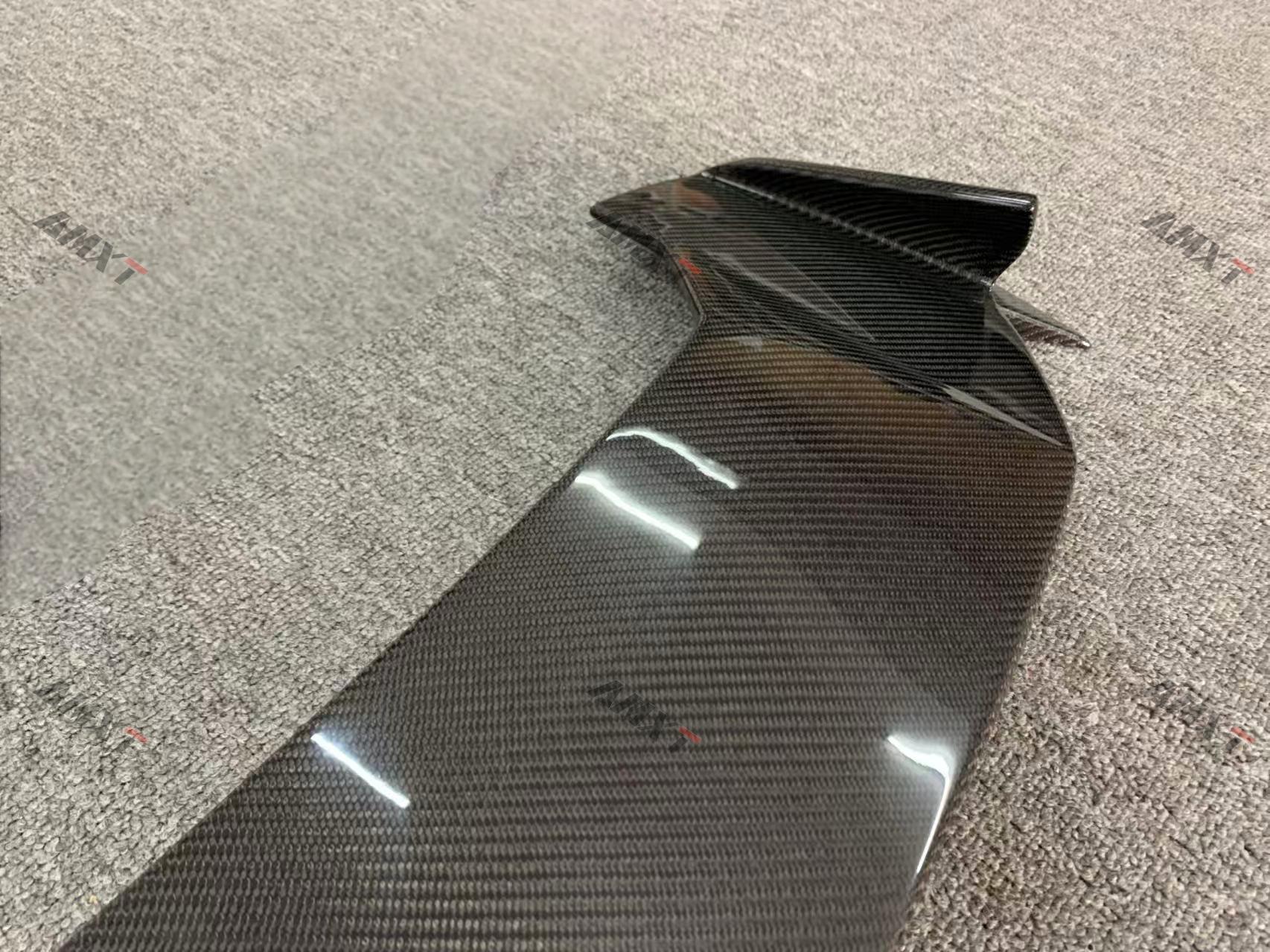 Topcar High Quality Dry Carbon Fiber Roof Spoiler (Wing) for URUS-Carbon Black Polished Finish Fast Delivery