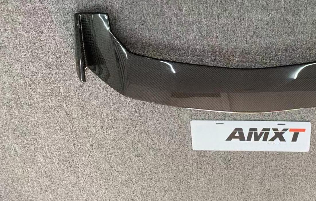 Topcar High Quality Dry Carbon Fiber Roof Spoiler (Wing) for URUS-Carbon Black Polished Finish Fast Delivery