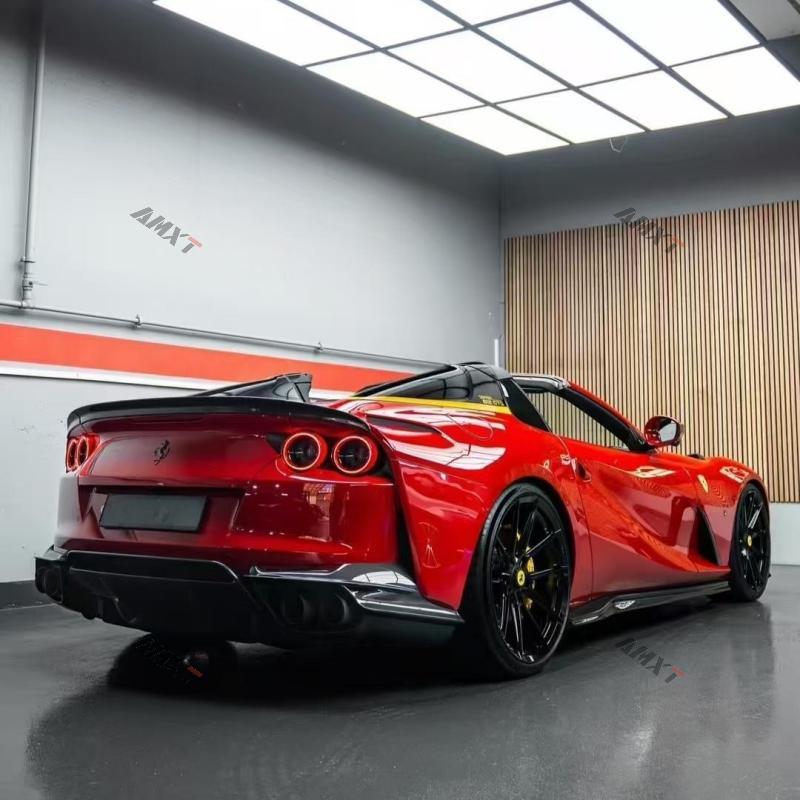 812 Body Kits for Ferrari Perfect Quality Fast Delivery Dry Carbon Fiber Front Lip Side Skirt Rear Corner Guard Diffuser Spoiler