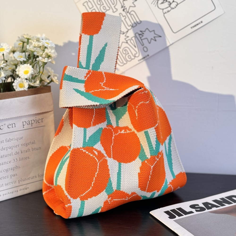 Kosoul 35x20cm Thickened Women Mini Knot Wrist Bag Fashion Handmade Knit Handbags Korean Casual Tote Bag Reusable Shopping Bags Designer Bags