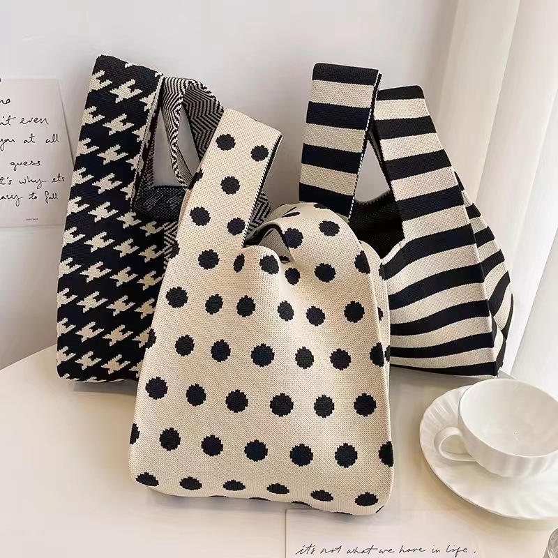 Kusoul Thickened 35x20cm Handmade Knitted Bags Mini Wrist Bag Korean-Style Fashion Tote Handbag Reusable Casual Shopping Bag Polka Dots Black and white Zebra Stripe Woven Bags