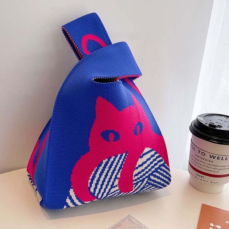 Kusoul Thickened 35x20cm Handmade Knitted Bags Mini Wrist Bag Korean-Style Fashion Tote Handbag Reusable Casual Shopping Bag Cat hugging a ball Woven Bags