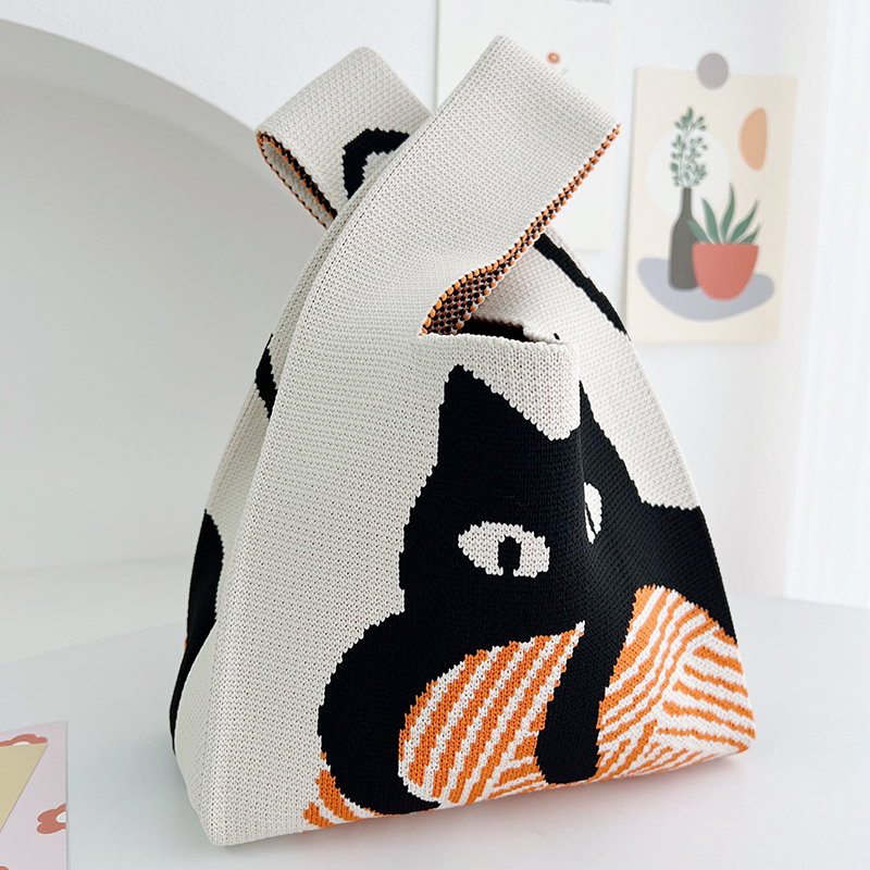Kusoul Thickened 35x20cm Handmade Knitted Bags Mini Wrist Bag Korean-Style Fashion Tote Handbag Reusable Casual Shopping Bag Cat hugging a ball Woven Bags