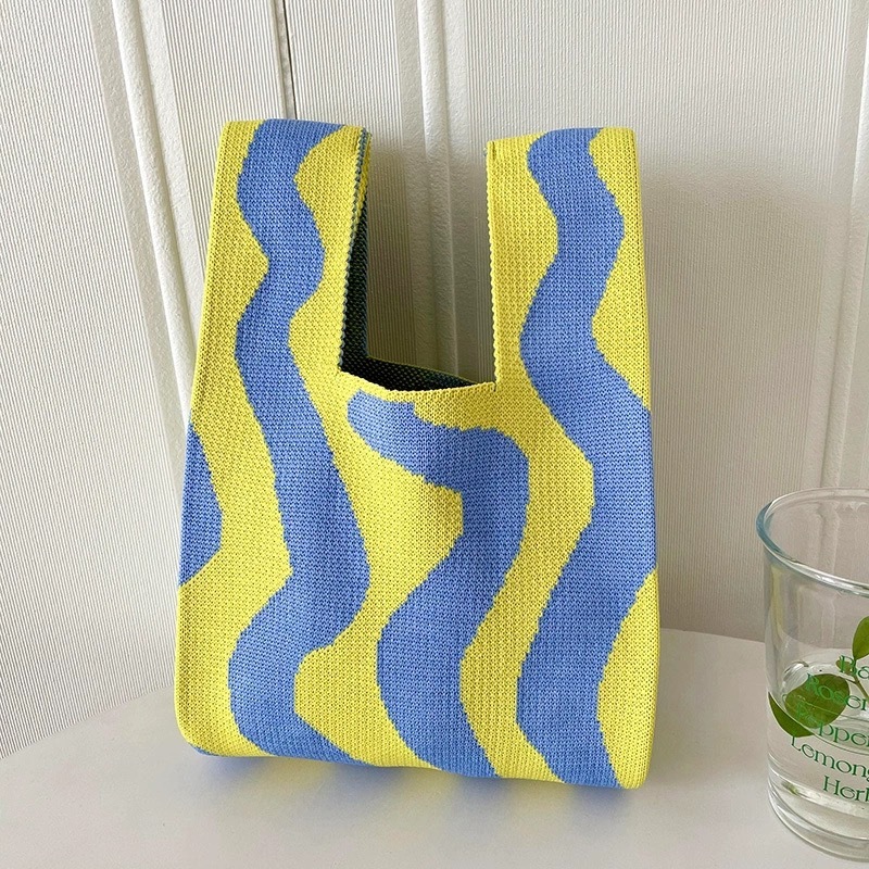 Kusoul 35x20cm Thickened Women'S Knot Wrist Bag Portable Mini Geometric curves Striped Tote Handmade Knitted Bag Bucket Phone Bags Large Capacity Autumn Winter Handbags