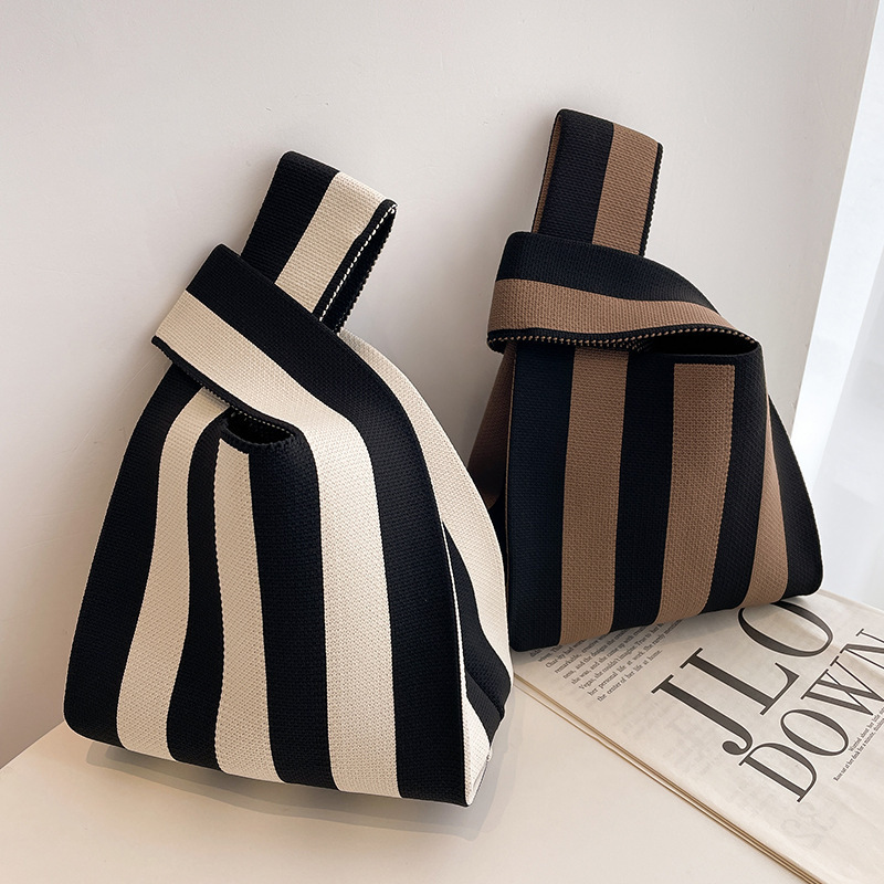 Kusoul 35x20cm Thickened Women'S Knot Wrist Bag Portable Mini Vertical Striped Tote Handmade Knitted Bag Bucket Phone Bags Large Capacity Autumn Winter Handbags