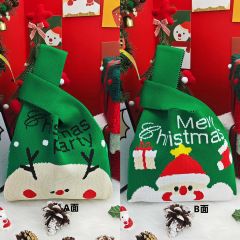 Santa Claus+Reindeer