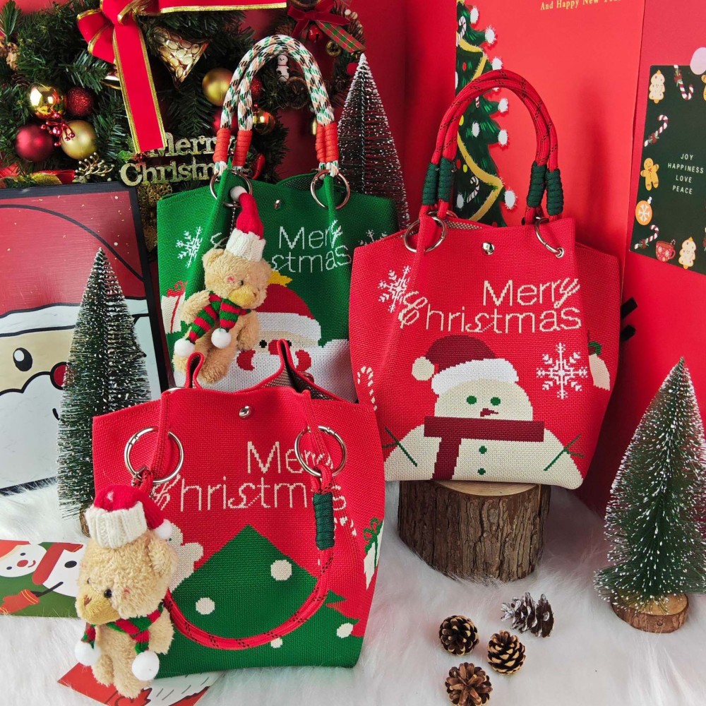Kosoul 23x17x16cm Cartoon Reindeer Santa Claus Knitted Bucket Bag For Women Fashion Large Capacity Portable Handbag Christmas Knitted Gift Bag