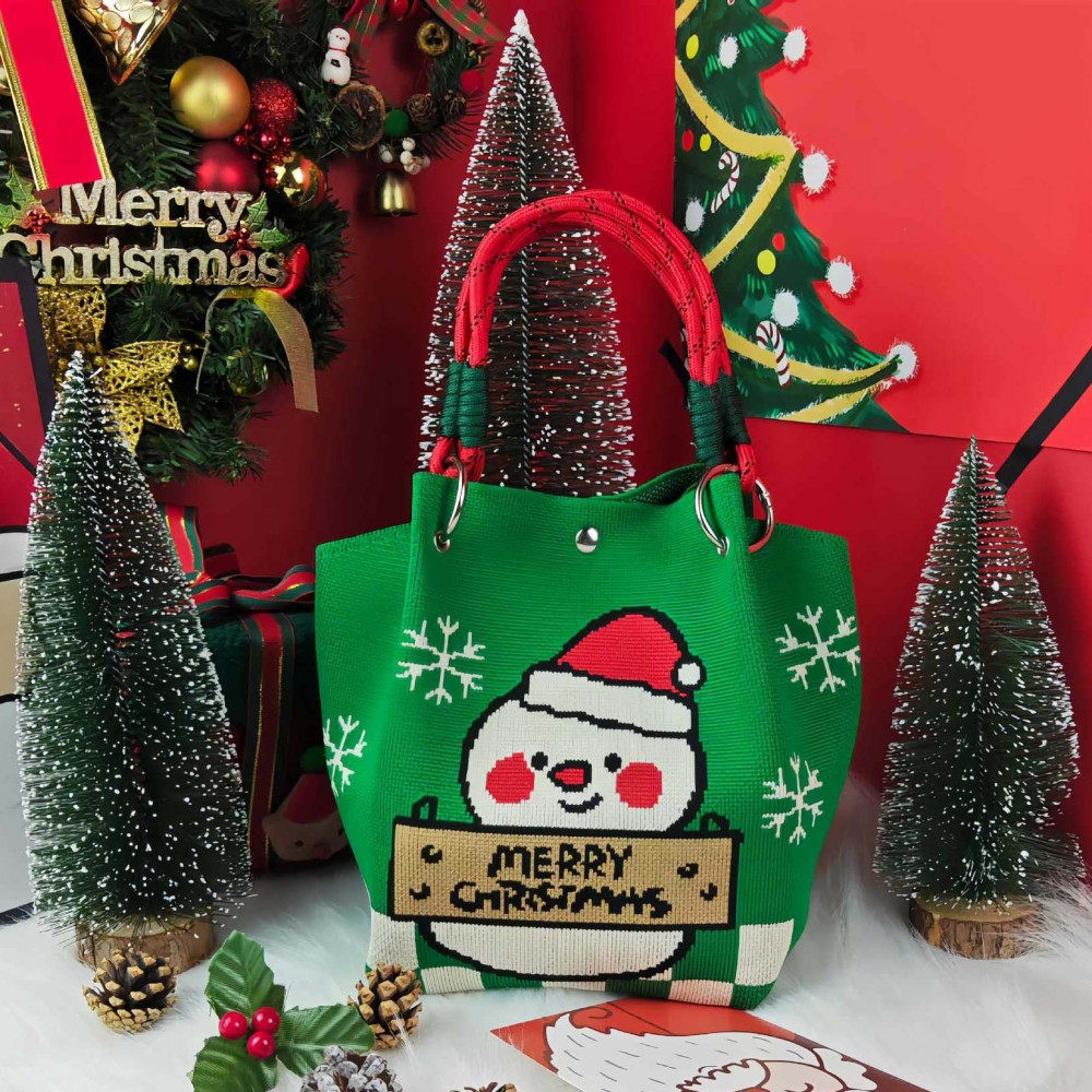 Kosoul 23x17x16cm Cartoon Reindeer Santa Claus Knitted Bucket Bag For Women Fashion Large Capacity Portable Handbag Christmas Knitted Gift Bag