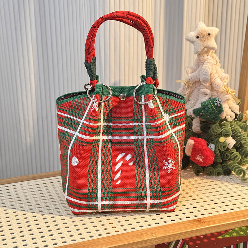 Kosoul 23x17x16cm Cartoon Reindeer Santa Claus Knitted Bucket Bag For Women Fashion Large Capacity Portable Handbag Christmas Knitted Gift Bag