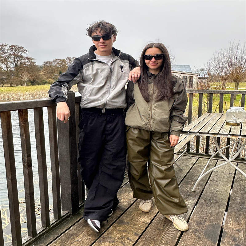 Trapstar Windbreaker Irongate Shellsuit T Windproof Jacket Black Model Showing View