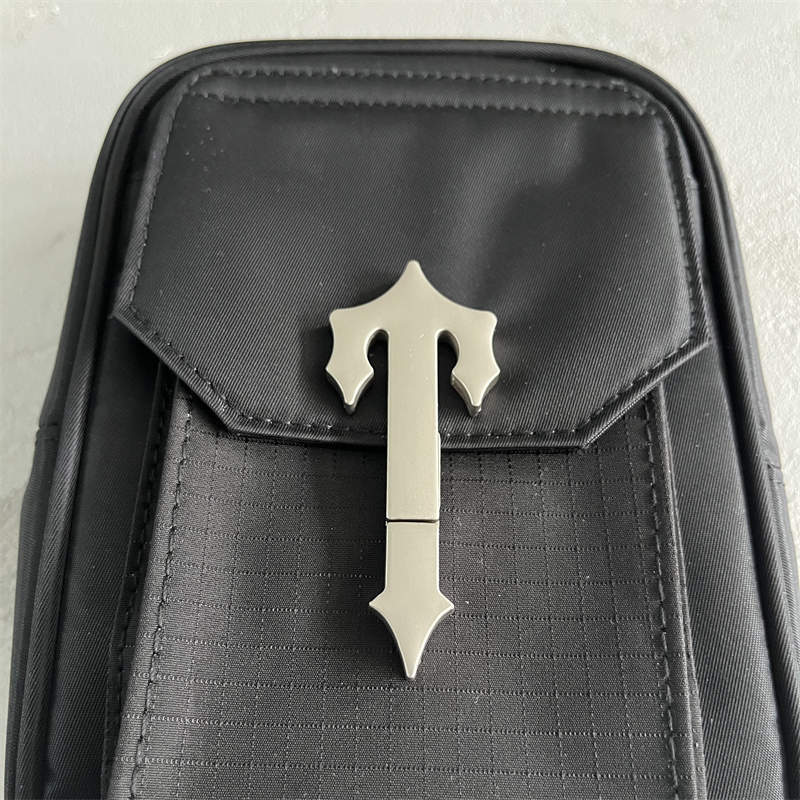Trapstar Irongate Bag London Street T Font Small Satchel