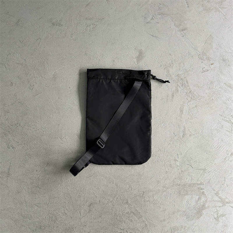 Trapstar.bag Men Trapstar Side Bag Drawstring