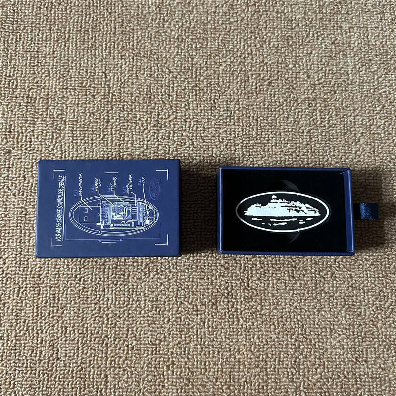Corteiz Alcatraz Usb Stick