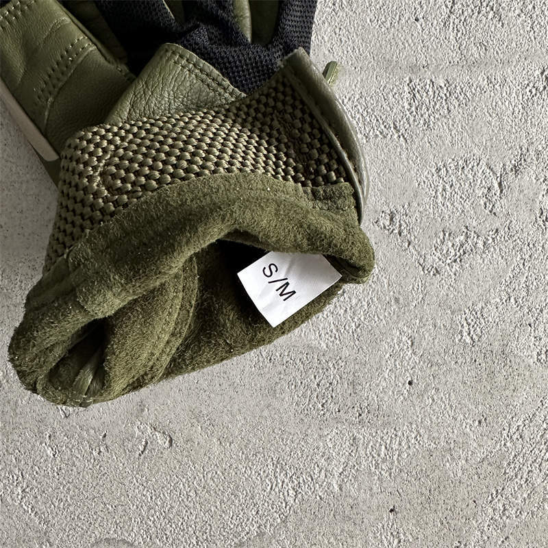 Corteiz Gloves Crtz Alcatraz Genuine Cowhide Leather Mitten