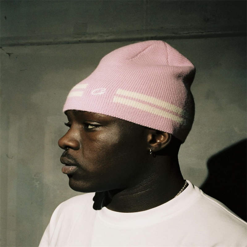Corteiz Beanie​ Crtz Vvs Knit Cold Hat Pink Wearing Effect