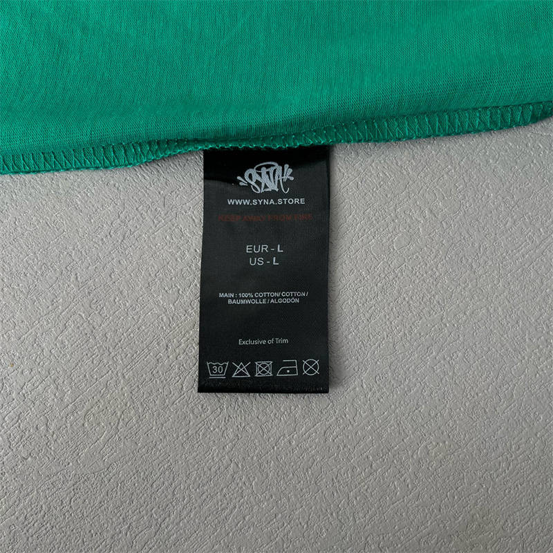 Syna World Roll T-shirt Synaworld Logo Top