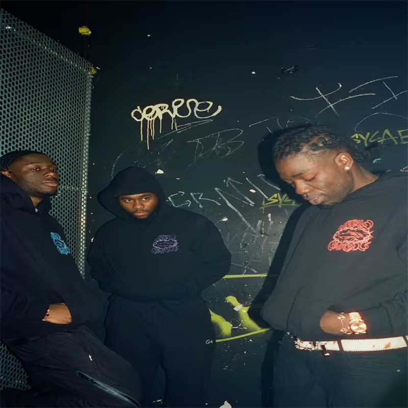 Corteiz X Gazo Hoodie Black Wearing Effect