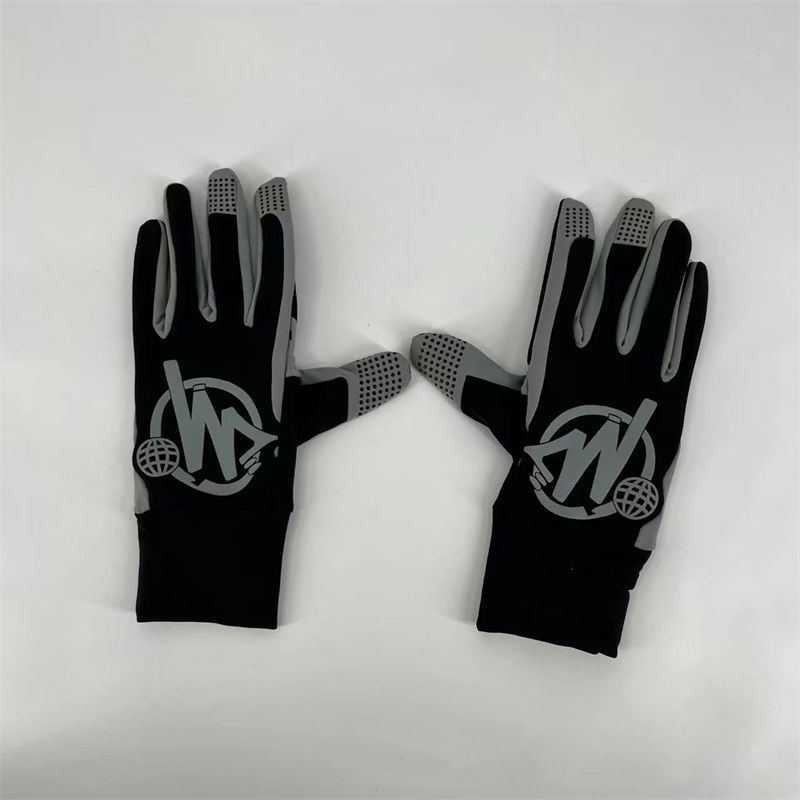 Minus Two Gloves Minustwo Graff Mitten