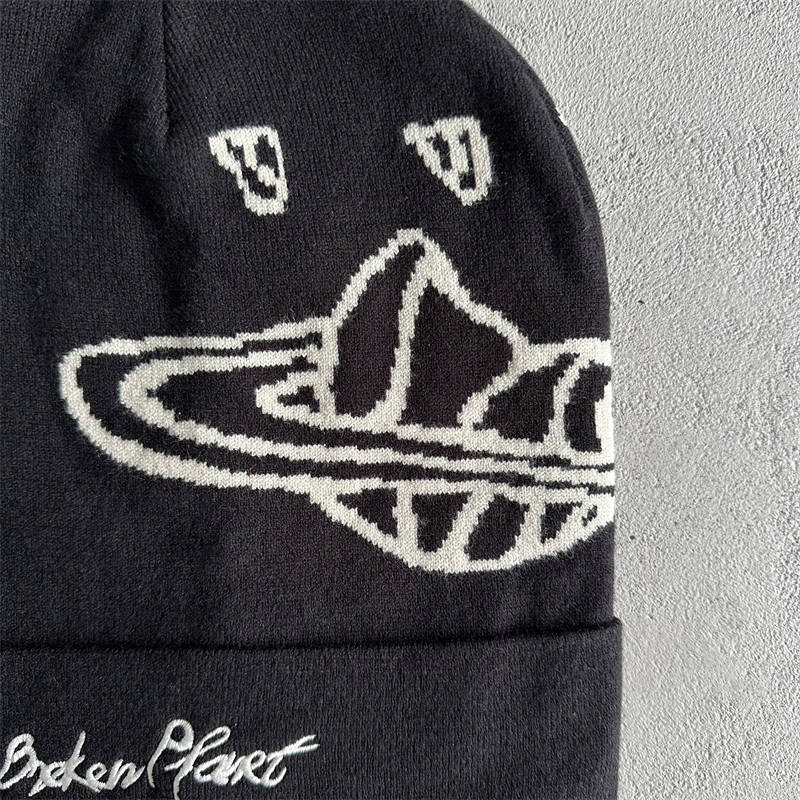 Broken Planet Market Beanie Brokenplanet Midnight Black Line Cap