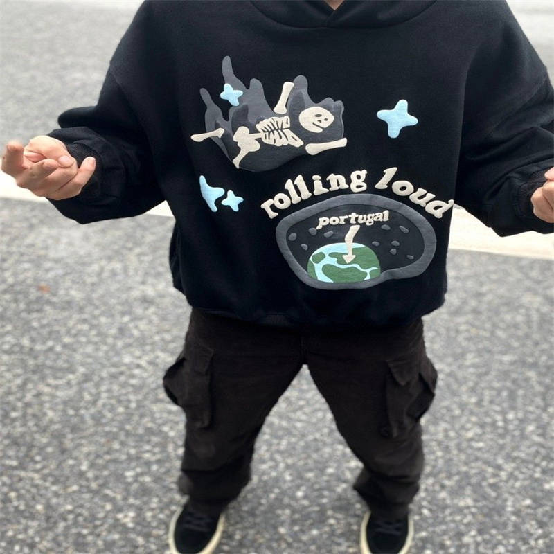 Broken Planet Rolling Loud Hoodie Wearing Effect