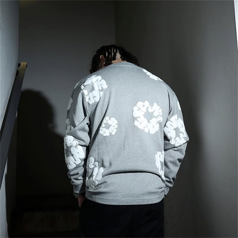 Denim Tears Long Sleeve Cotton Wreath Tee - Year Round