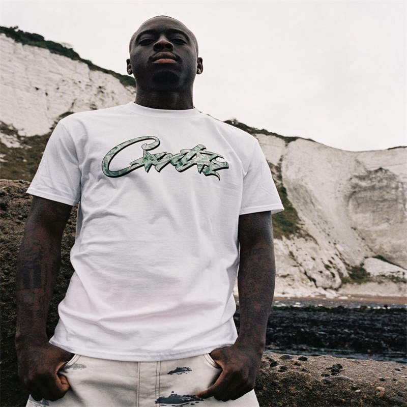 Corteiz Dollar Tee White Wearing Effect