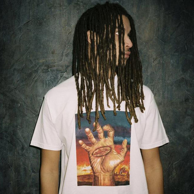Corteiz Hands Tee White Wearing Effect