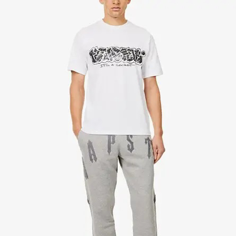 Trapstar Graffiti T-shirt White Wearing Effect
