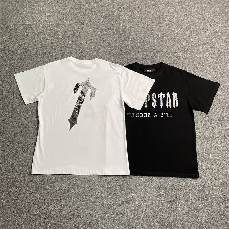 Trapstar Decoded Paisley Monochrome Edition T Shirt