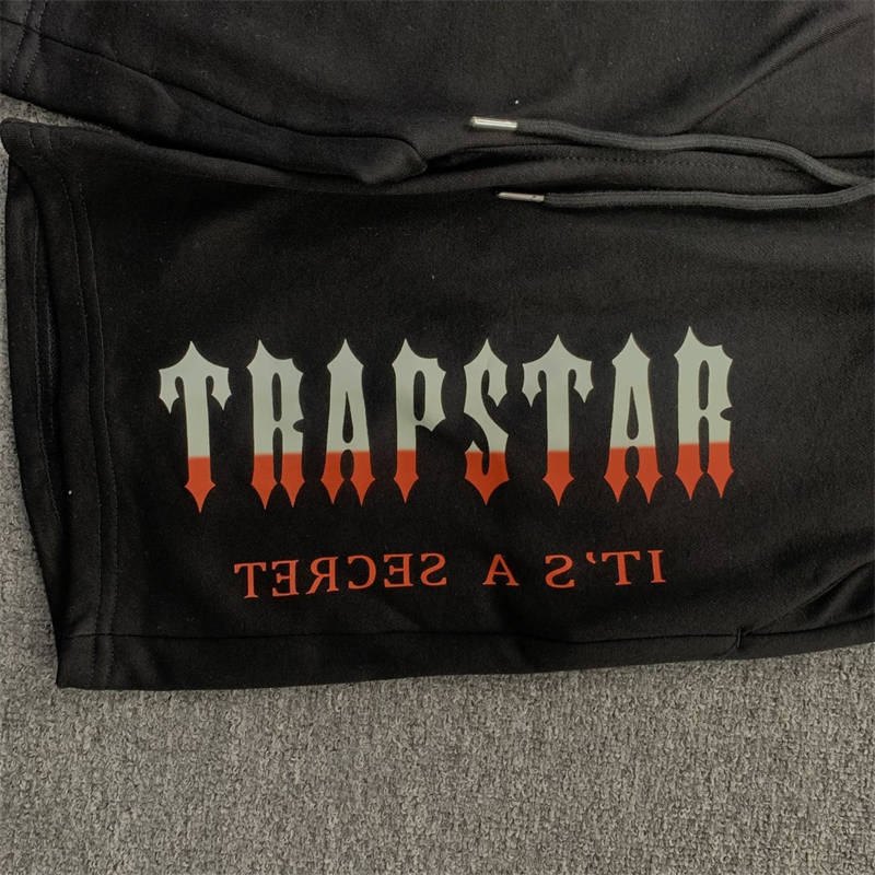 Trapstar Decoded T-shirt and Shorts Set Stripe Print