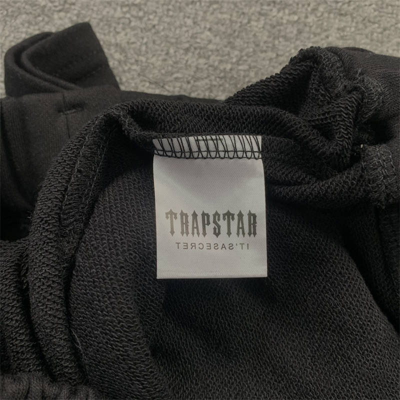 Trapstar Decoded T-shirt and Shorts Set Stripe Print