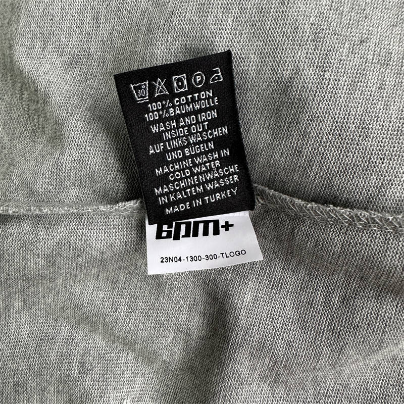 6pm Logo Basic Tshirt