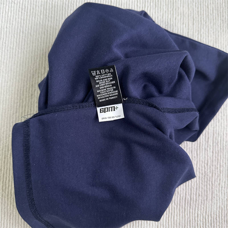 6pm Logo Basic Tshirt